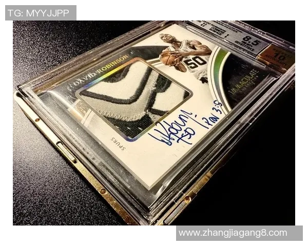 足球卡白盒1-1极致开箱解析 专业球迷必收藏的稀有珍品探秘